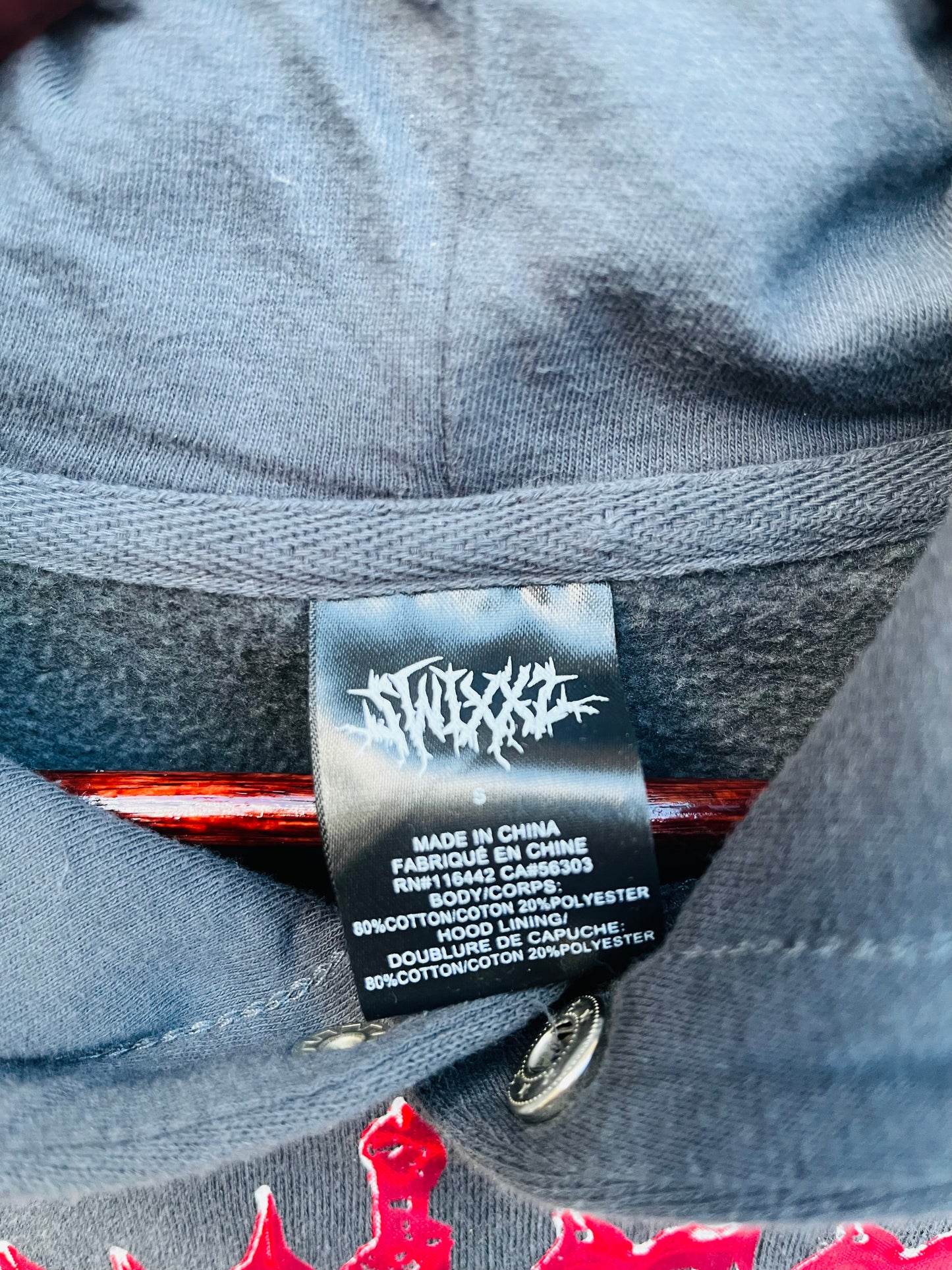 SWIXXG HOODIE SIZE SMALL