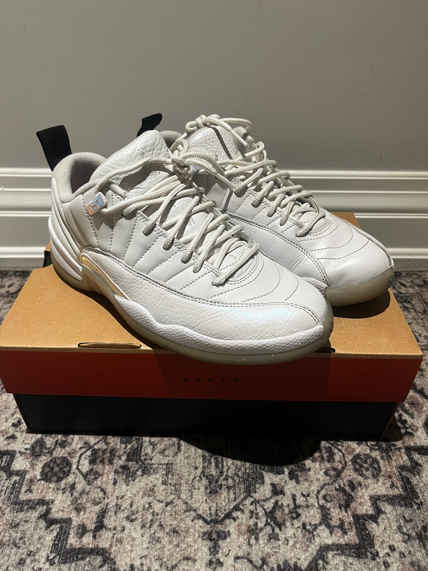 NIKE JORDAN 12 RETRO LOW SIZE US MENS 8