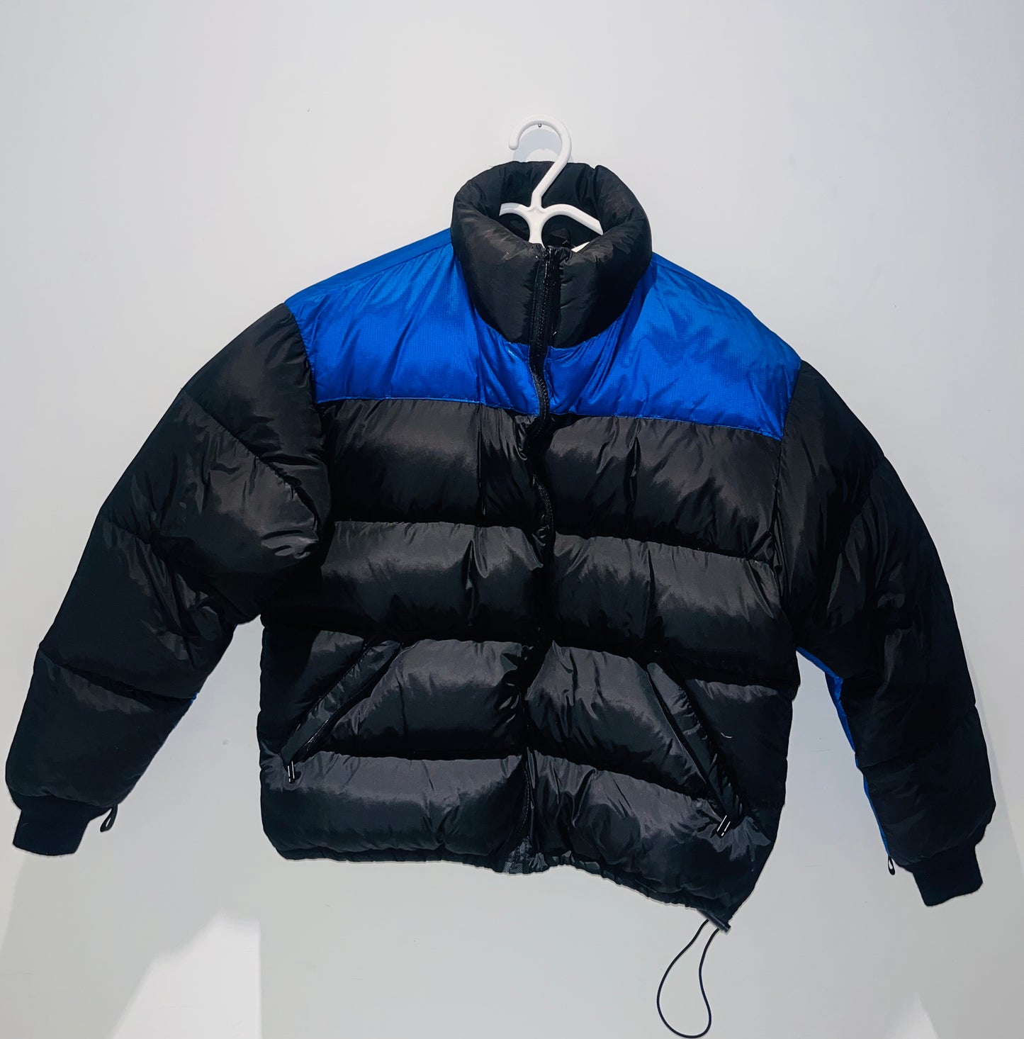 VINTAGE FARWEST PUFFER JACKET SIZE MEDIUM