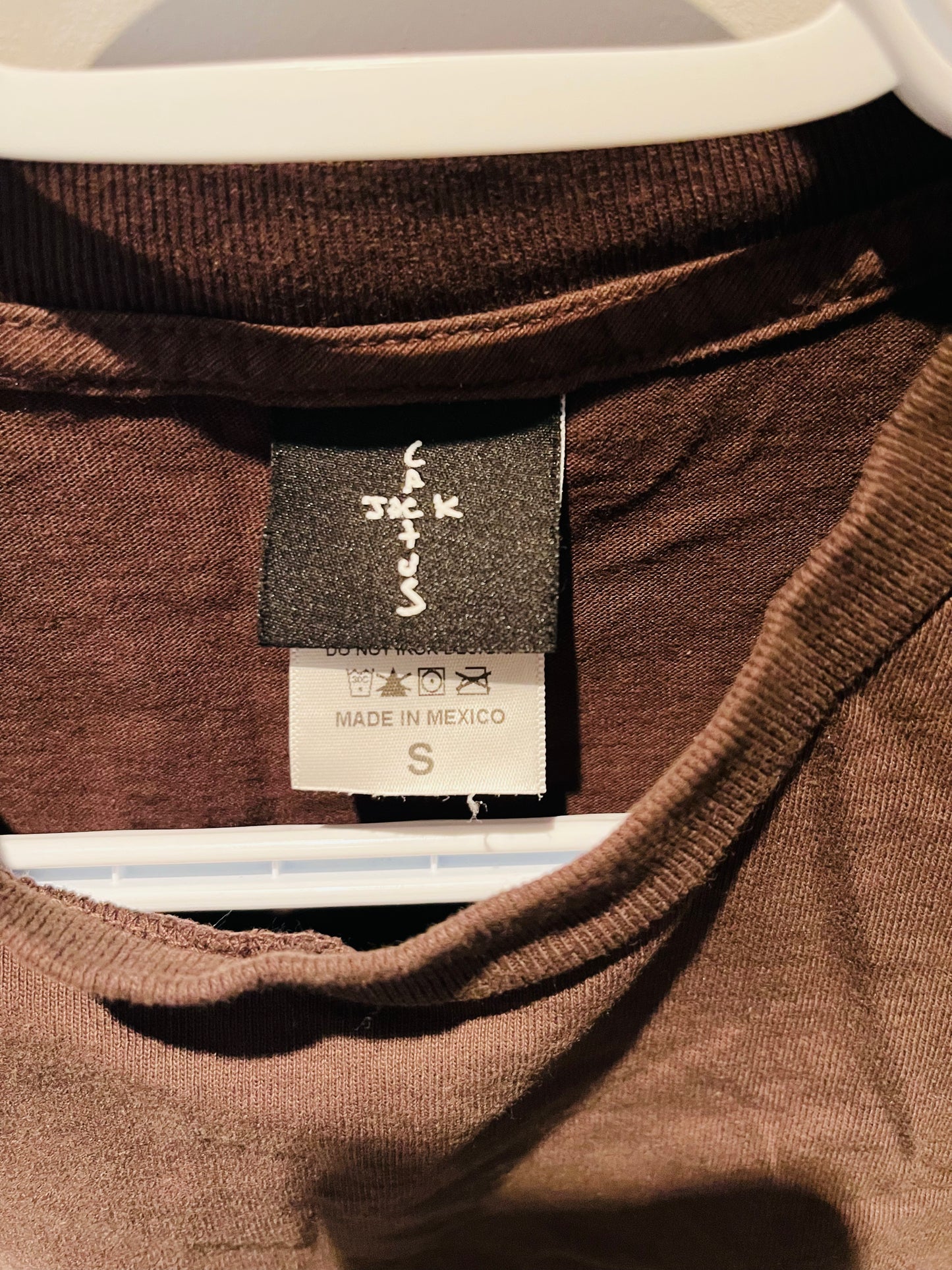TRAVIS SCOTT CACTUS JACK SIZE SMALL