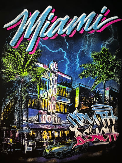 VINTAGE MIAMI THSIRT SIZE MEDIUM