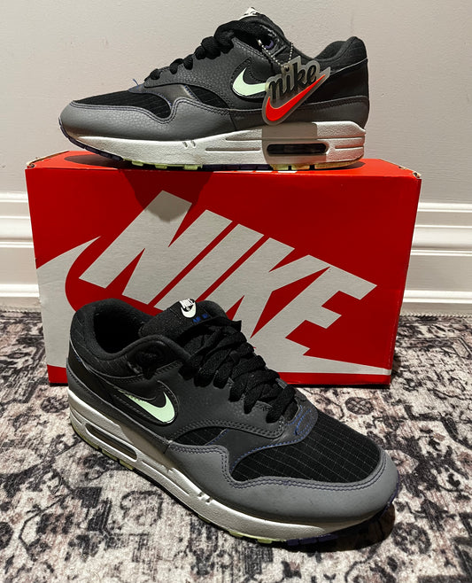 Nike Air Max 1 NH Reflective Size U.S. Mens 8
