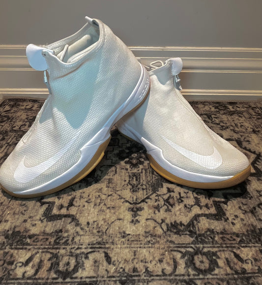 NIKE ZOOM KOBE ICON “WHITE GUM” SIZE MENS U.S. 10