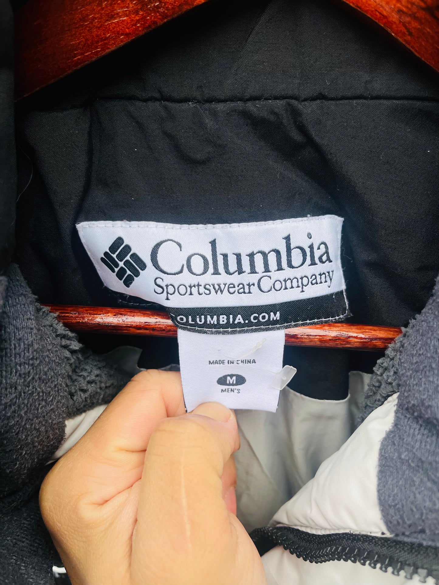 VINTAGE COLUMBIA JACKET MENS MEDIUM SKI HOODED