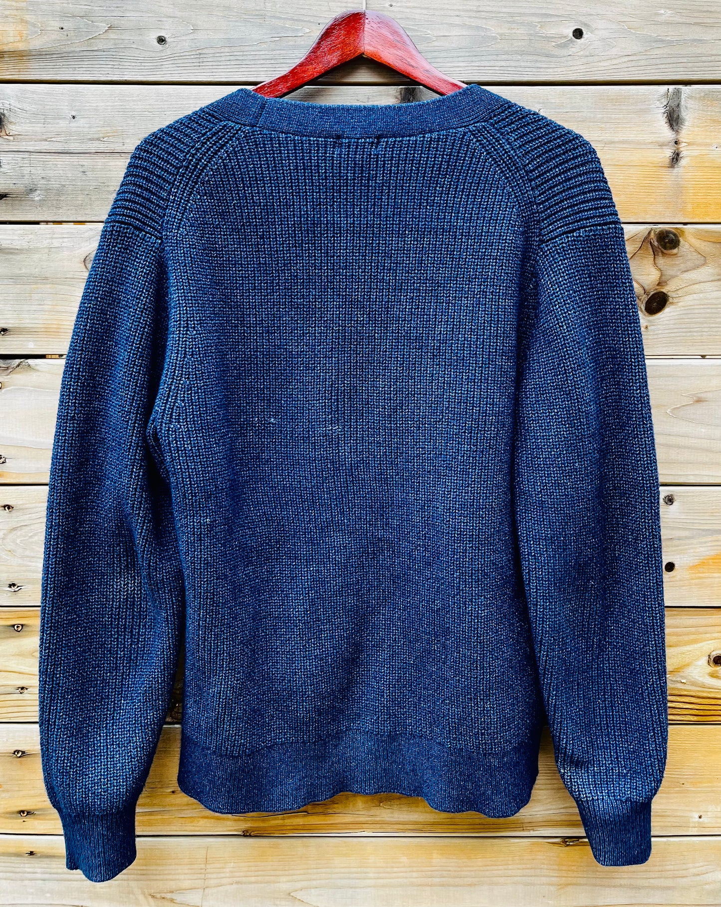 UNIQLO MENS SIZE MEDIUM BLUE KNIT CARDIGAN