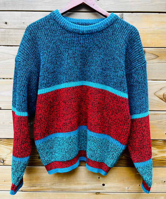VINTAGE BRITTANIA SWEATER SIZE MEDIUM