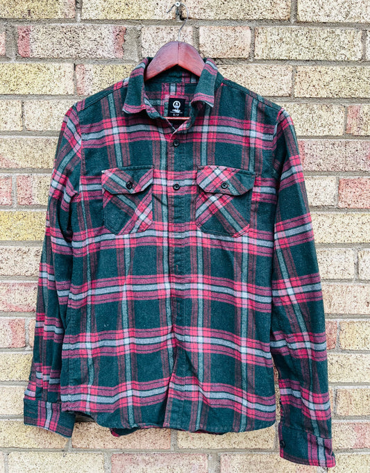 VINTAGE AMNIA FLANNEL BUTTON UP SHIRT SIZE SMALL