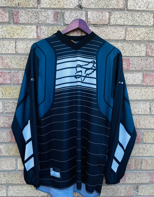 FOX LONG SLEEVE SHIRT SIZE SMALL