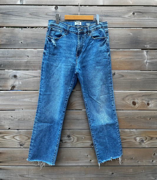 VINTAGE KENSIE DENIM JEANS SIZE 10/30 HIGH RISE SLIM STRAIGHT