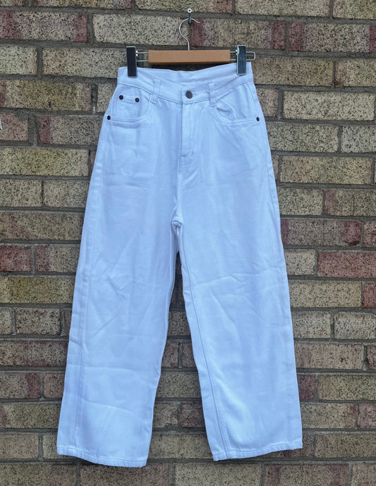 VINTAGE WOMENS WHITE DENIM JEANS SIZE 27