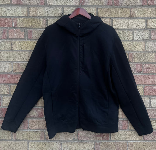 UNIQLO SWEATSHIRT SIZE L