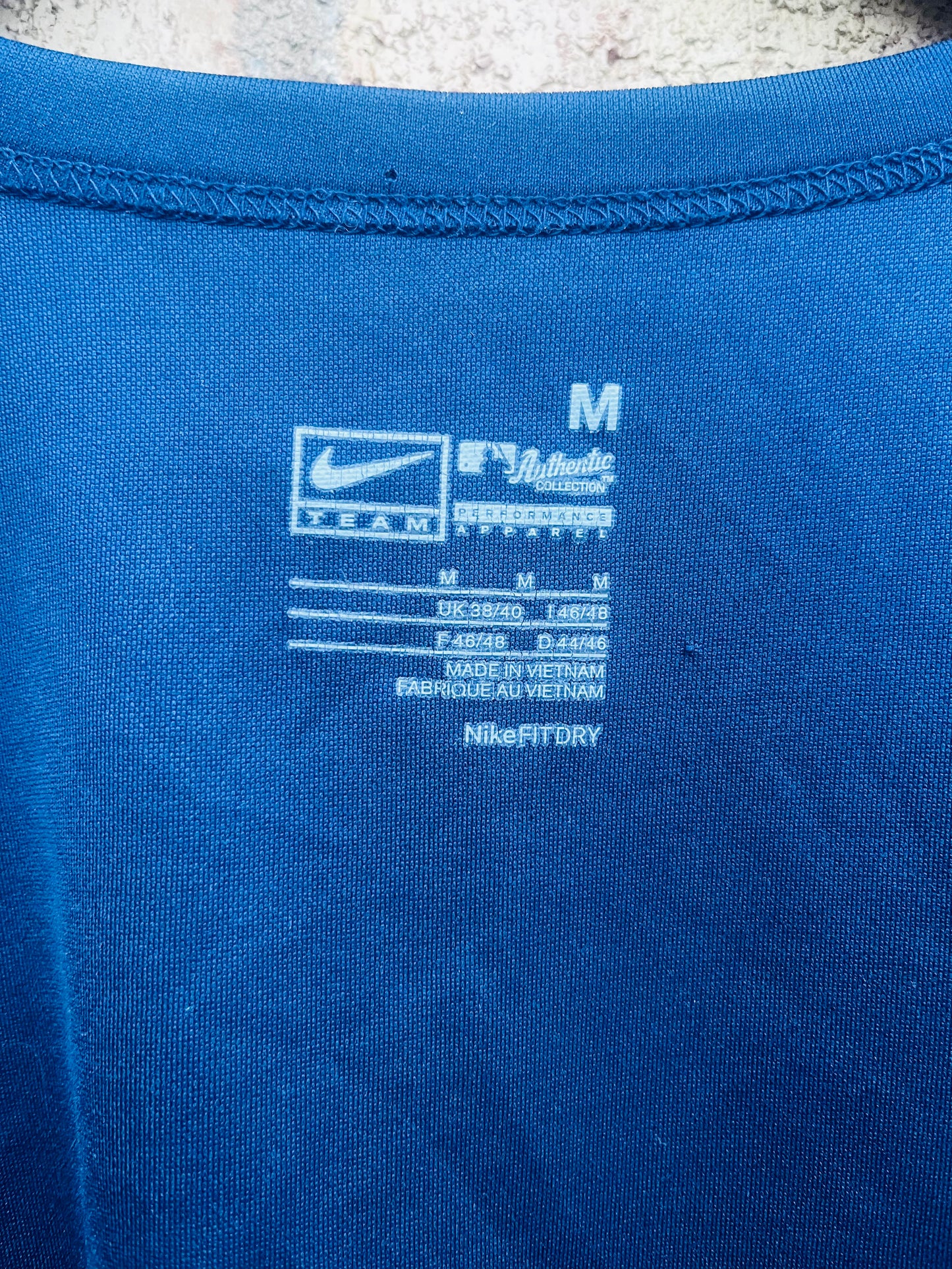 NIKE DRI-FIT DARK BLUE TSHIRT SIZE MEDIUM