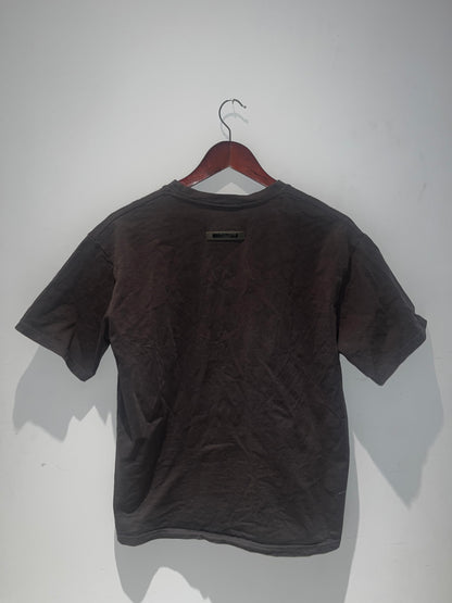 ESSENTIALS FEAR OF GOF TSHIRT SIZE MEDIUM