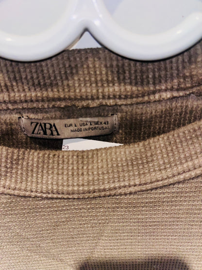 ZARA OVERSIZED TSHIRT SIZE LARGE