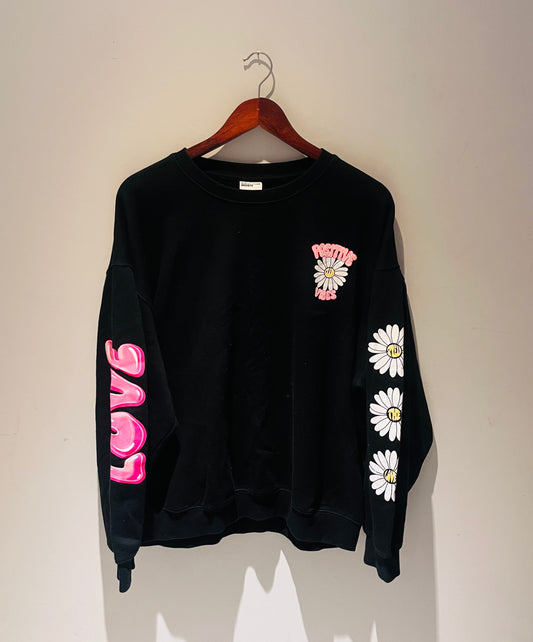 STREETWEAR SOCIETY SWEATSHIRT SIZE XL