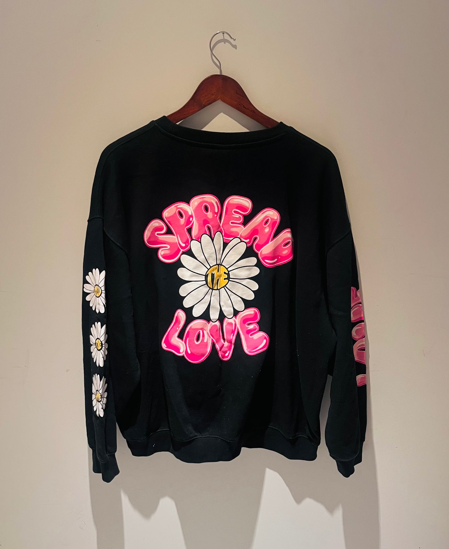 STREETWEAR SOCIETY SWEATSHIRT SIZE XL