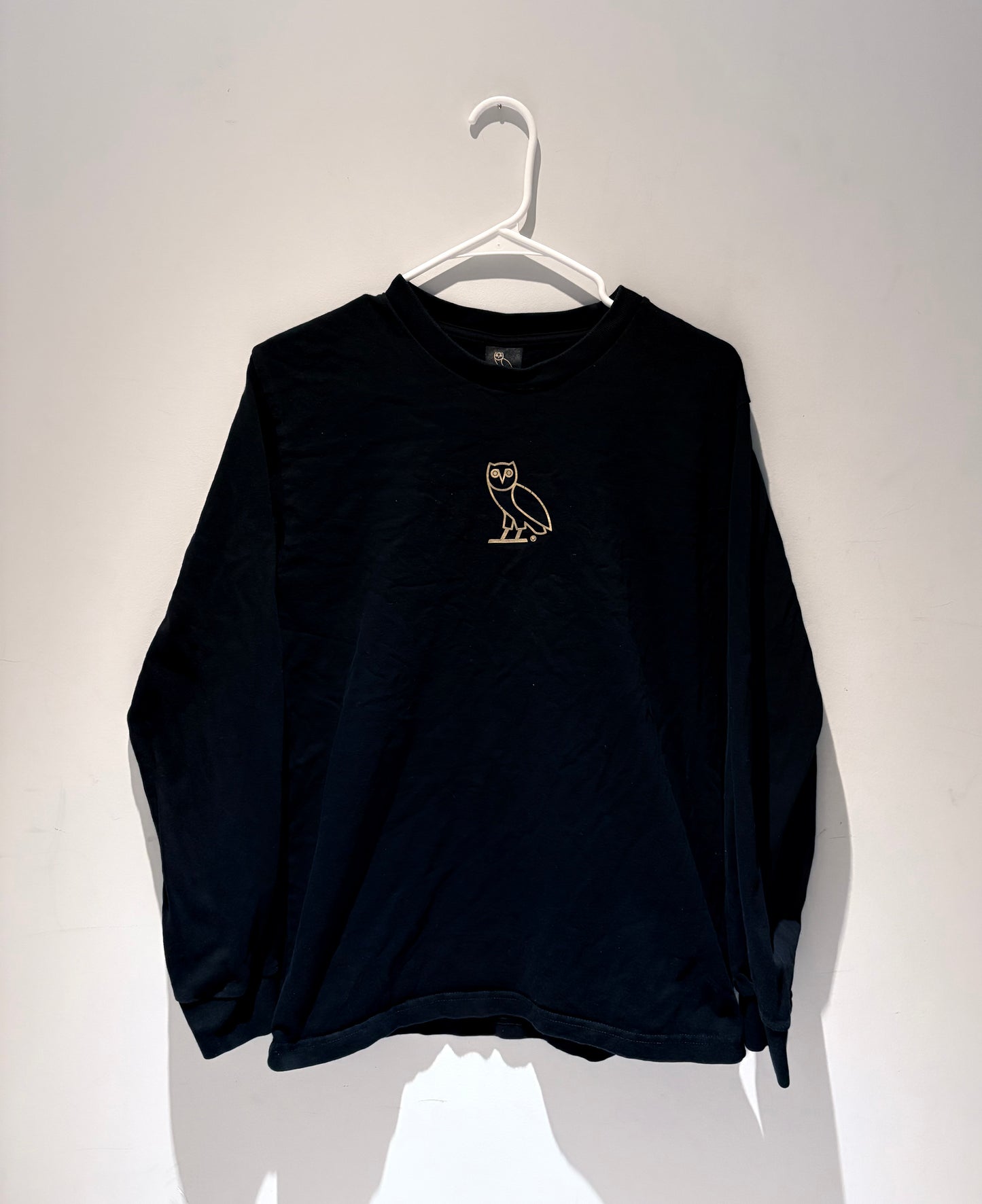 OVO LONG SLEEVE TSHIRT SIZE MEDIUM