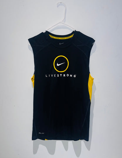 VINTAGE LIVESTRONG TANKTOP SIZE SMALL